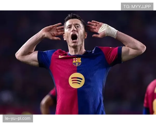 莱万多夫斯基破国家队进球纪录，状态回暖续写传奇篇章