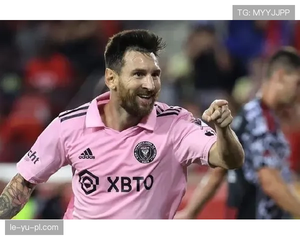 梅西首秀引爆迈阿密国际主场，球迷热情高涨